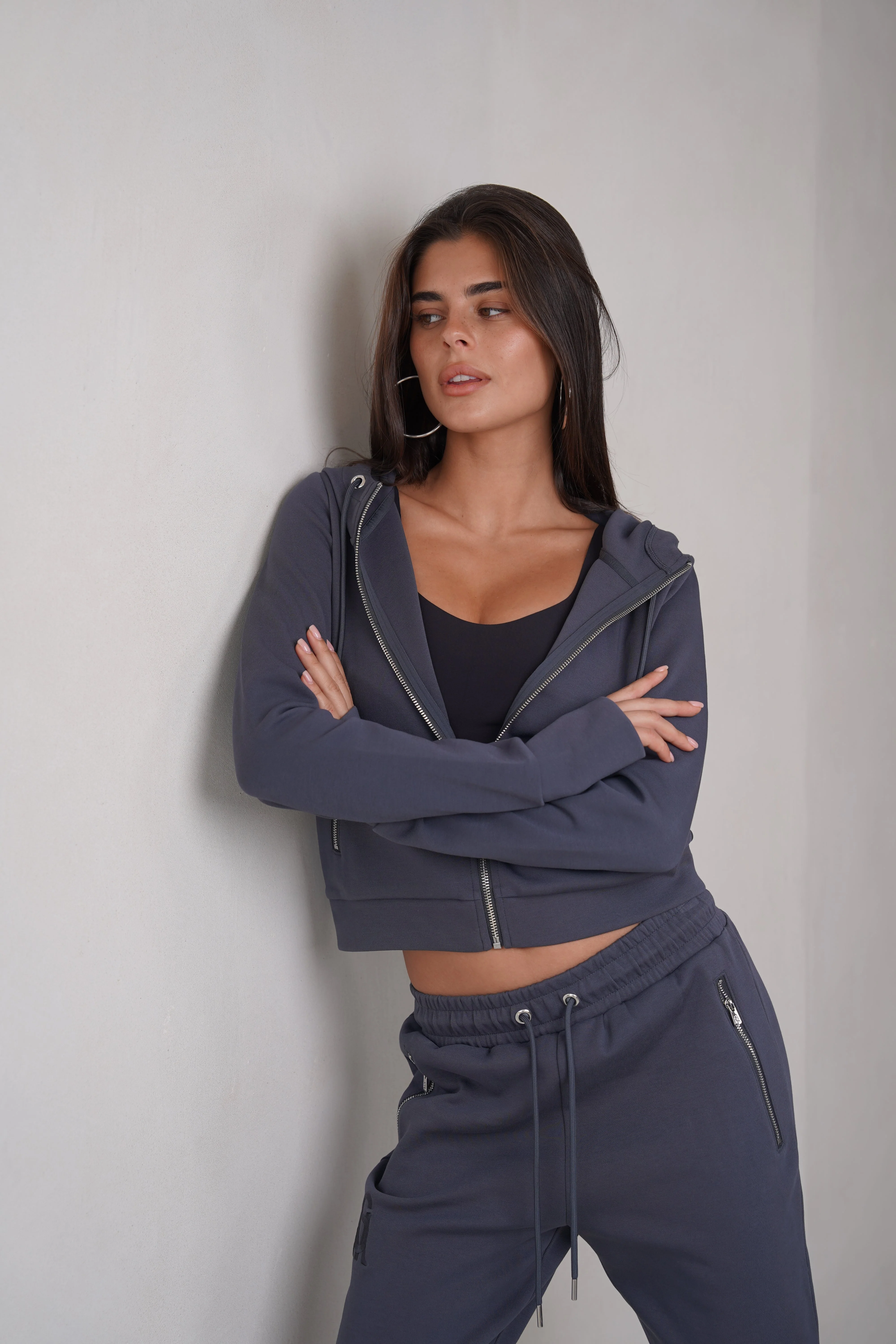 ג׳קט קפוצ׳ון לנשים CARLA2 באפור - Image 3